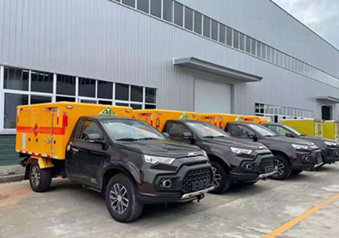 银川爆破器材运输车-保障安全与效率的关键